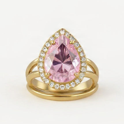 Luxury Teardrop Crystal Ring